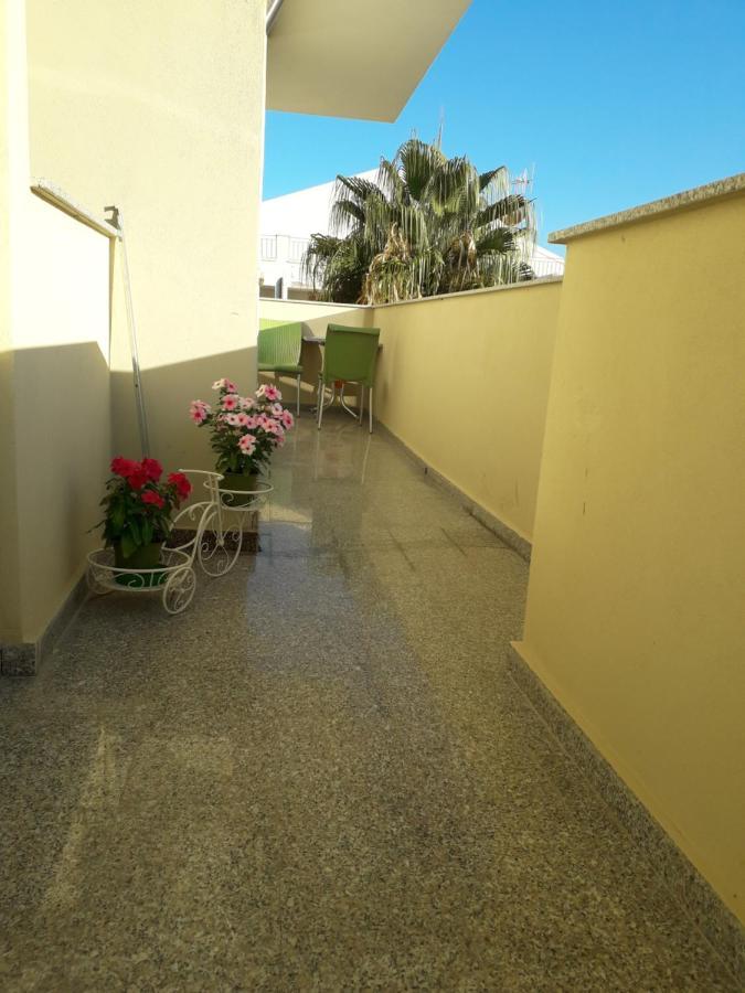 Il Giardino Fiorito Casa Vacanze Alguer Exterior foto