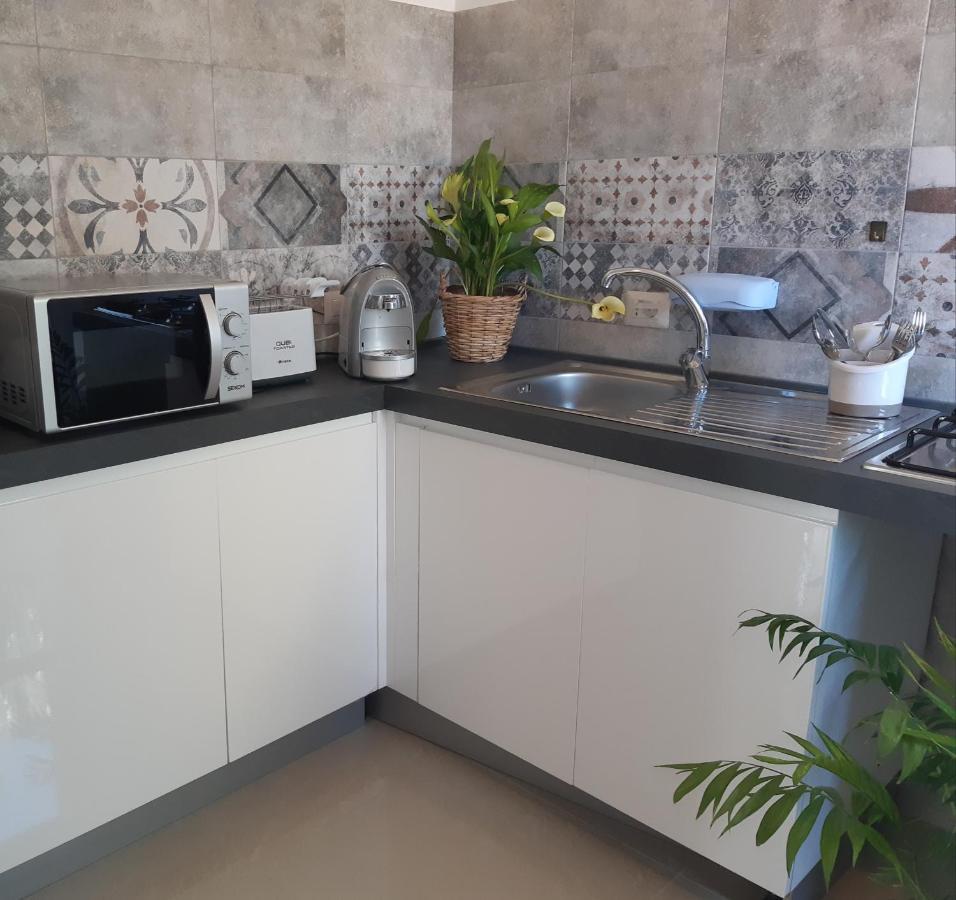 Il Giardino Fiorito Casa Vacanze Alguer Exterior foto