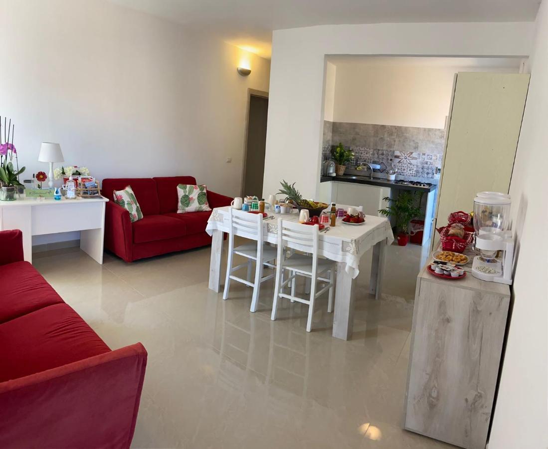 Il Giardino Fiorito Casa Vacanze Alguer Exterior foto